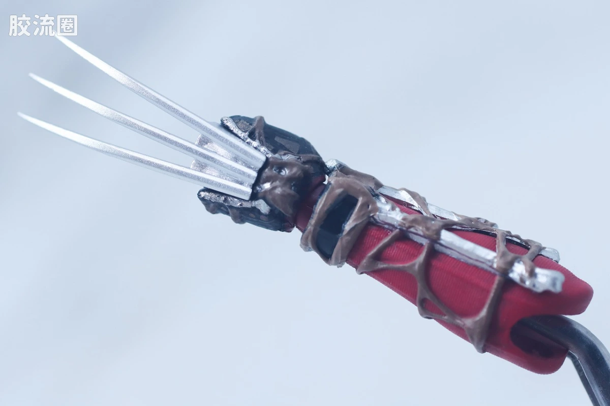 MAFEX系列 Marvel/漫威系列 No.284 死侍（死侍与金刚狼） - 图片
